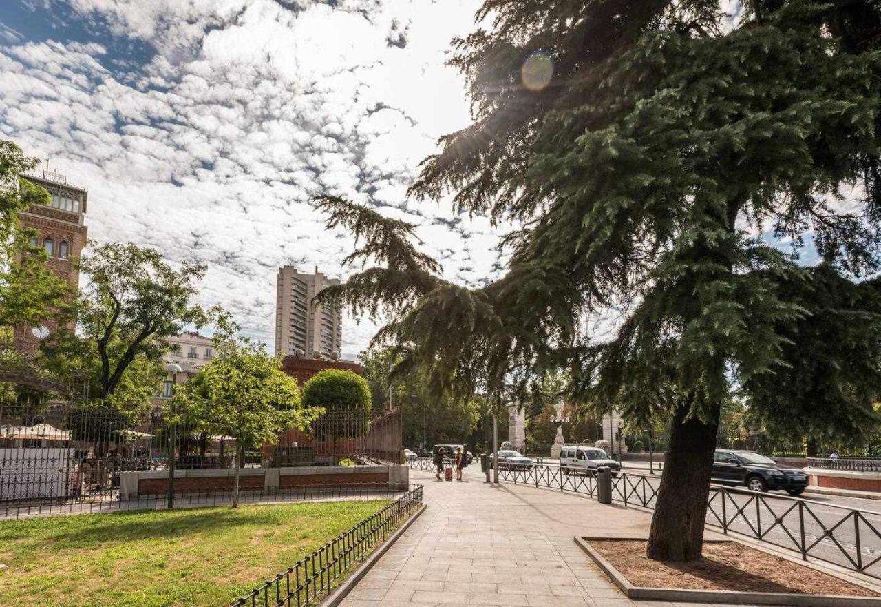 Apartmento De Lujo Retiro Barrio De Salamanca Madrid Dış mekan fotoğraf